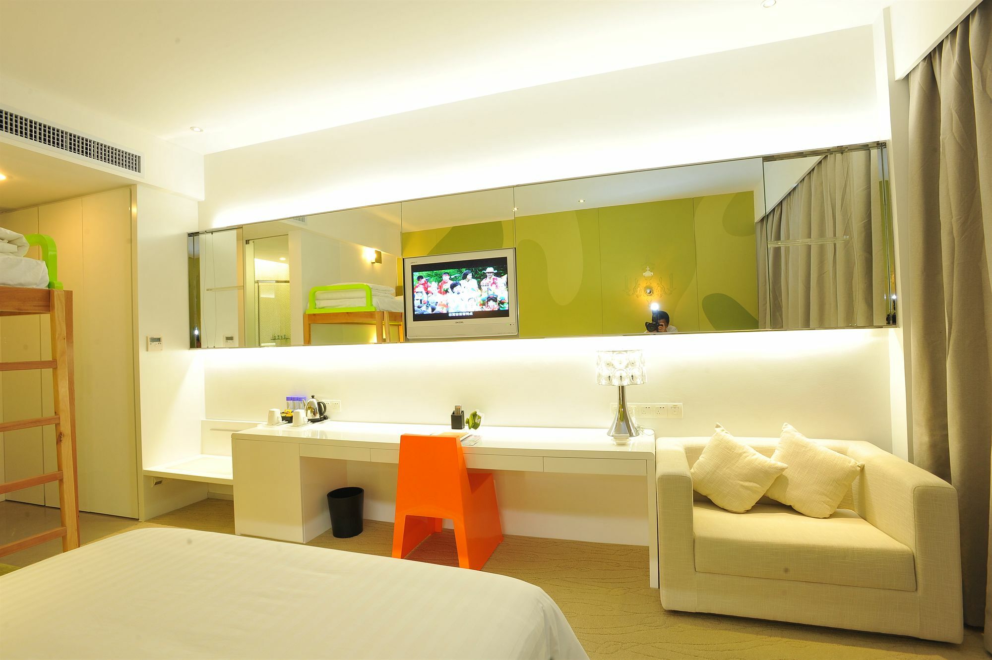 Otique Aqua Hotel Shenzhen Esterno foto