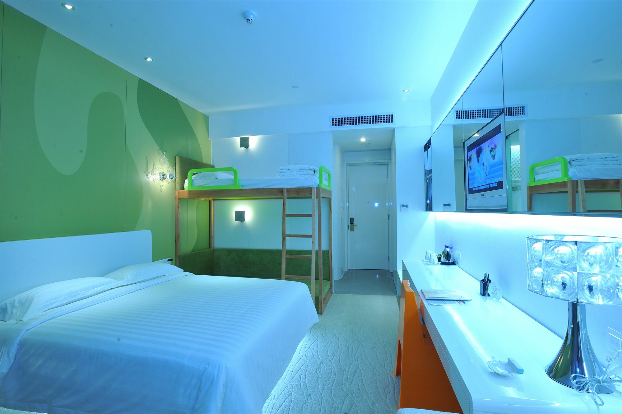 Otique Aqua Hotel Shenzhen Esterno foto